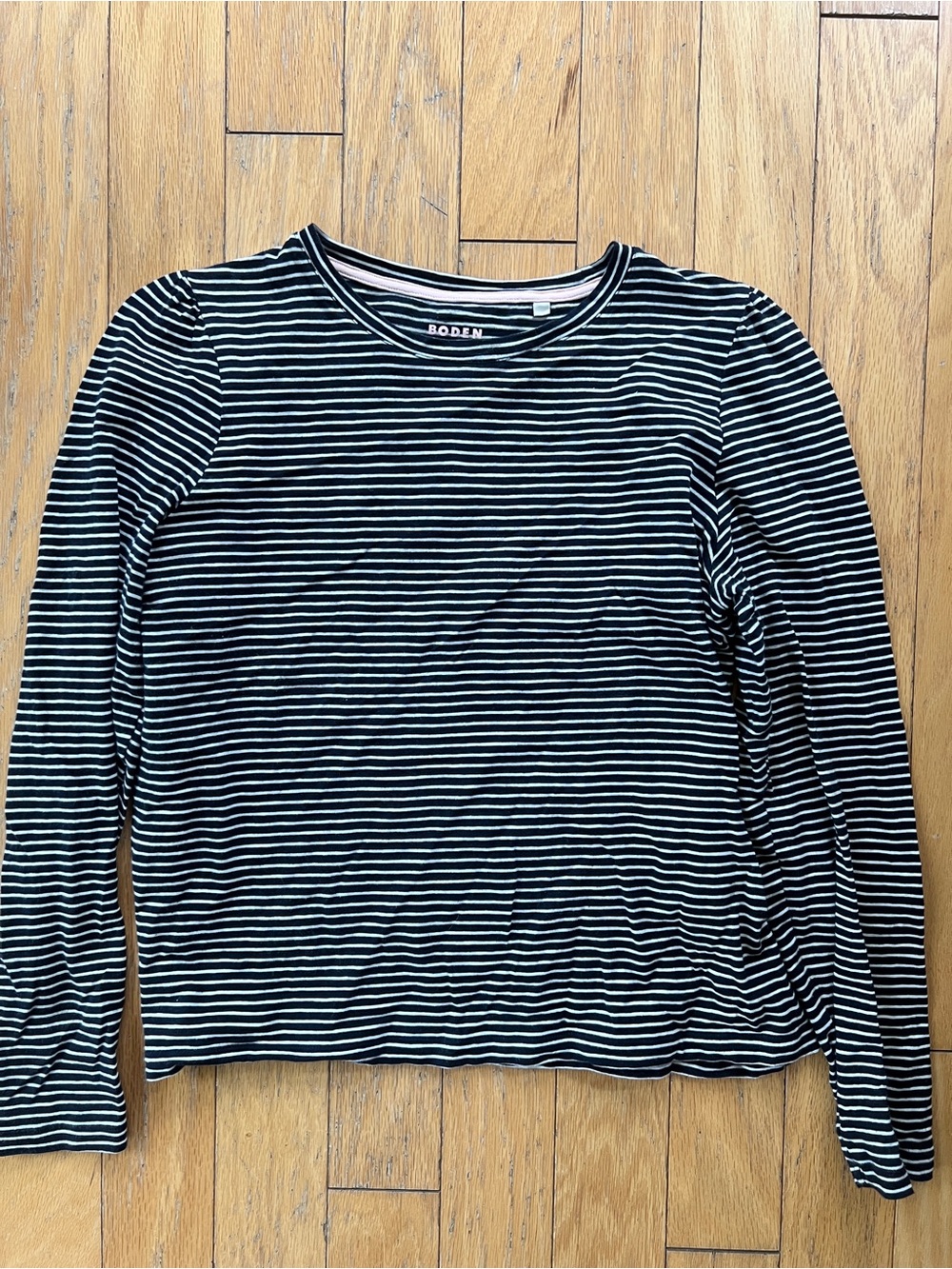 Boden Black and White Long Sleeve Striped Tee